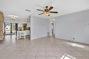 7115 NW 73rd St, Tamarac, FL 33321 - Photo 9