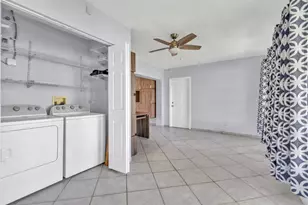 7115 NW 73rd St, Tamarac, FL 33321 - Photo 19