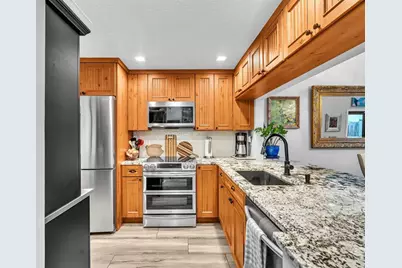 240  City View Dr, Unit #240, Fort Lauderdale, FL 33311 - Photo 7