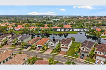 11855 SW 13th Ct, Pembroke Pines, FL 33025 - Photo 43