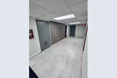 701  Three Islands Blvd, Unit #215, Hallandale Beach, FL 33009 - Photo 9