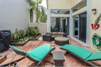 1115  Linden St, Hollywood, FL 33019 - Photo 29