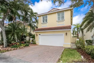 1115  Linden St, Hollywood, FL 33019 - Photo 1