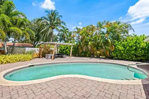 261 SW 18th Ct, Pompano Beach, FL 33060 - Photo 17