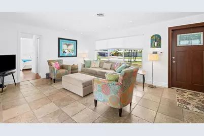 261 SW 18th Ct, Pompano Beach, FL 33060 - Photo 3