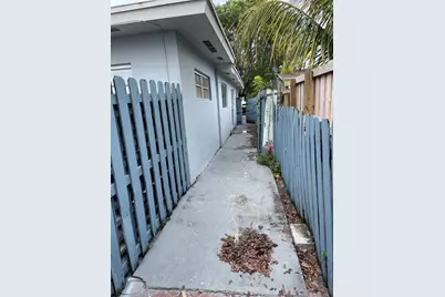 3361 NE 16th Ave, Oakland Park, FL 33334 - Photo 15