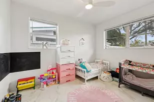 8700 NW 11th St, Pembroke Pines, FL 33024 - Photo 9