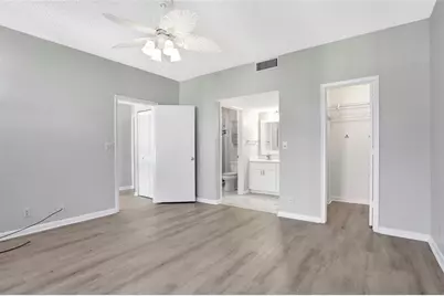 3213 NE 16th St, Unit #112, Pompano Beach, FL 33062 - Photo 17