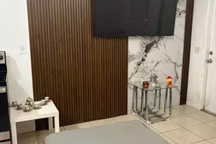 136 N 24th Ave, Hollywood, FL 33020 - Photo 25