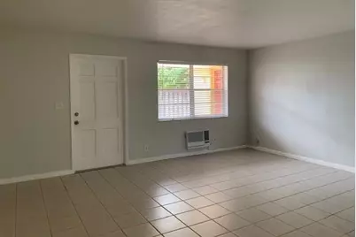 1129 NE 17th Ter, Unit #4, Fort Lauderdale, FL 33304 - Photo 3