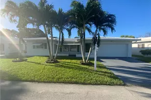 7104 NW 70th St, Tamarac, FL 33321 - Photo 1