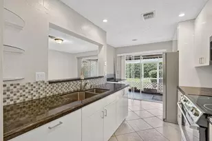 5051 Pointe Emerald Ln, Boca Raton, FL 33486 - Photo 9