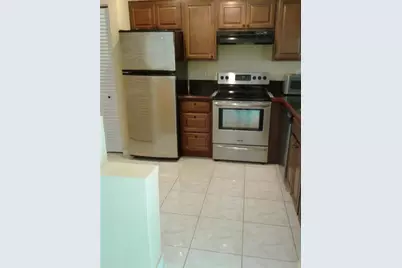 1202  Glenmoor Dr, Unit #1202, West Palm Beach, FL 33409 - Photo 3