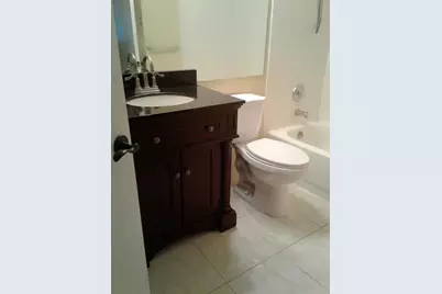 1202  Glenmoor Dr, Unit #1202, West Palm Beach, FL 33409 - Photo 7