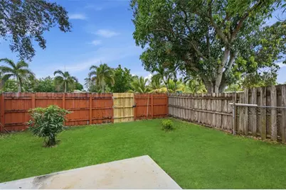 6599 NW 1st St, Margate, FL 33063 - Photo 43