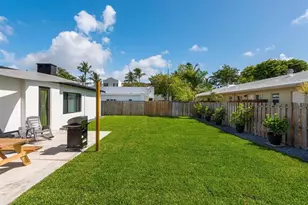 742 NE 17th Ave, Fort Lauderdale, FL 33304 - Photo 7