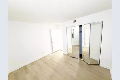 709  Gardens Dr, Unit #102, Pompano Beach, FL 33069 - Photo 25