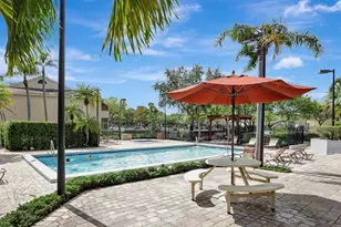 660 Cypress Club Way, Deerfield Beach, FL 33064 - Photo 29