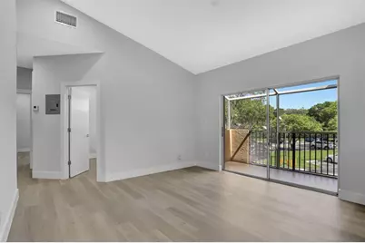 660  Cypress Club Way, Unit #D11, Deerfield Beach, FL 33064 - Photo 11