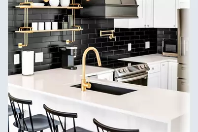 739 NE 17th Rd, Fort Lauderdale, FL 33304 - Photo 5