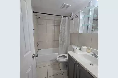 11195 SW 1st St, Unit #219, Miami, FL 33174 - Photo 11