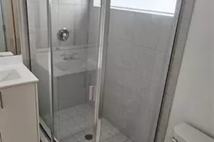 5010 SW 37th St, Pembroke Park, FL 33023 - Photo 29