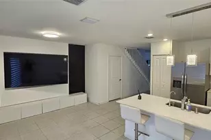 5010 SW 37th St, Pembroke Park, FL 33023 - Photo 9