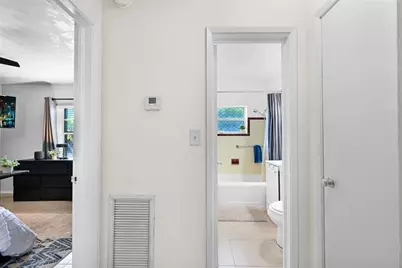 2204 NW 3rd Ave, Unit #2, Wilton Manors, FL 33311 - Photo 9