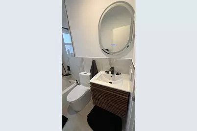 817  Tyler St, Unit #10, Hollywood, FL 33019 - Photo 9