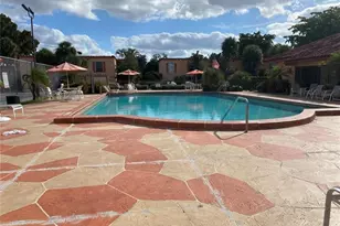 7200 Fairway Dr Unit #H 12, Miami Lakes, FL 33014 - Photo 11