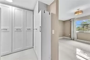 1520 Whitehall Dr, Davie, FL 33324 - Photo 27