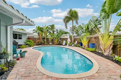 3676 NE 18th Ave, Oakland Park, FL 33334 - Photo 3