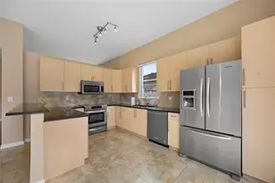 15624 SW 52nd Ct, Miramar, FL 33027 - Photo 15