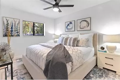 48 SE 7th St, Hollywood, FL 33004 - Photo 25