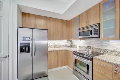 2633 NE 14th Ave, Unit #505, Wilton Manors, FL 33334 - Photo 15