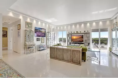 2633 NE 14th Ave, Unit #505, Wilton Manors, FL 33334 - Photo 5