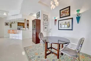 2633 NE 14th Ave, Wilton Manors, FL 33334 - Photo 9