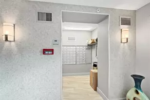 2301 Wilton Dr, Wilton Manors, FL 33305 - Photo 17