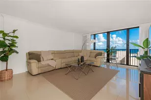 2101 S Ocean Dr, Hollywood, FL 33019 - Photo 9