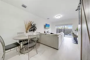 1214 NW 4th Ln, Homestead, FL 33034 - Photo 3