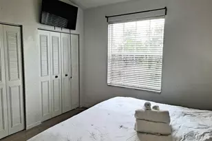 705 SW 148th Ave, Sunrise, FL 33325 - Photo 13