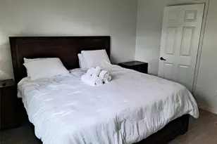 705 SW 148th Ave, Sunrise, FL 33325 - Photo 9