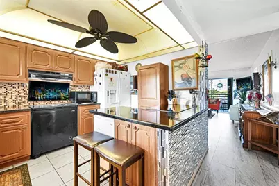 10442  Sunrise Lakes Blvd, Unit #312, Sunrise, FL 33322 - Photo 21