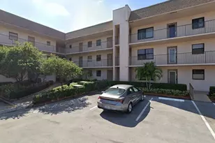 10442 Sunrise Lakes Blvd, Sunrise, FL 33322 - Photo 5