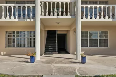 1049 NW 30th Ct, Unit #4, Wilton Manors, FL 33311 - Photo 3