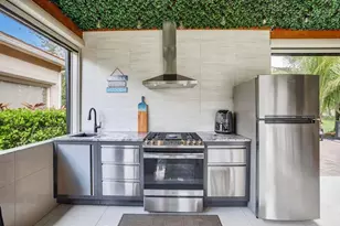 78 S Cortez Dr, Pompano Beach, FL 33068 - Photo 13