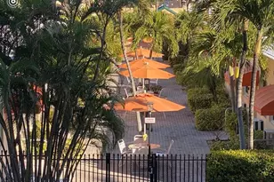 330 Arthur St, Hollywood, FL 33019 - Photo 13