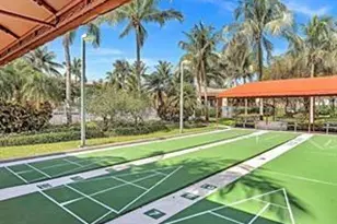 7735 Yardley Dr, Tamarac, FL 33321 - Photo 45