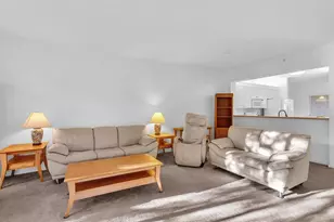 7735 Yardley Dr, Tamarac, FL 33321 - Photo 15