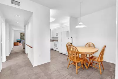 7735 Yardley Drive #201, Tamarac, FL 33321 - Photo 11